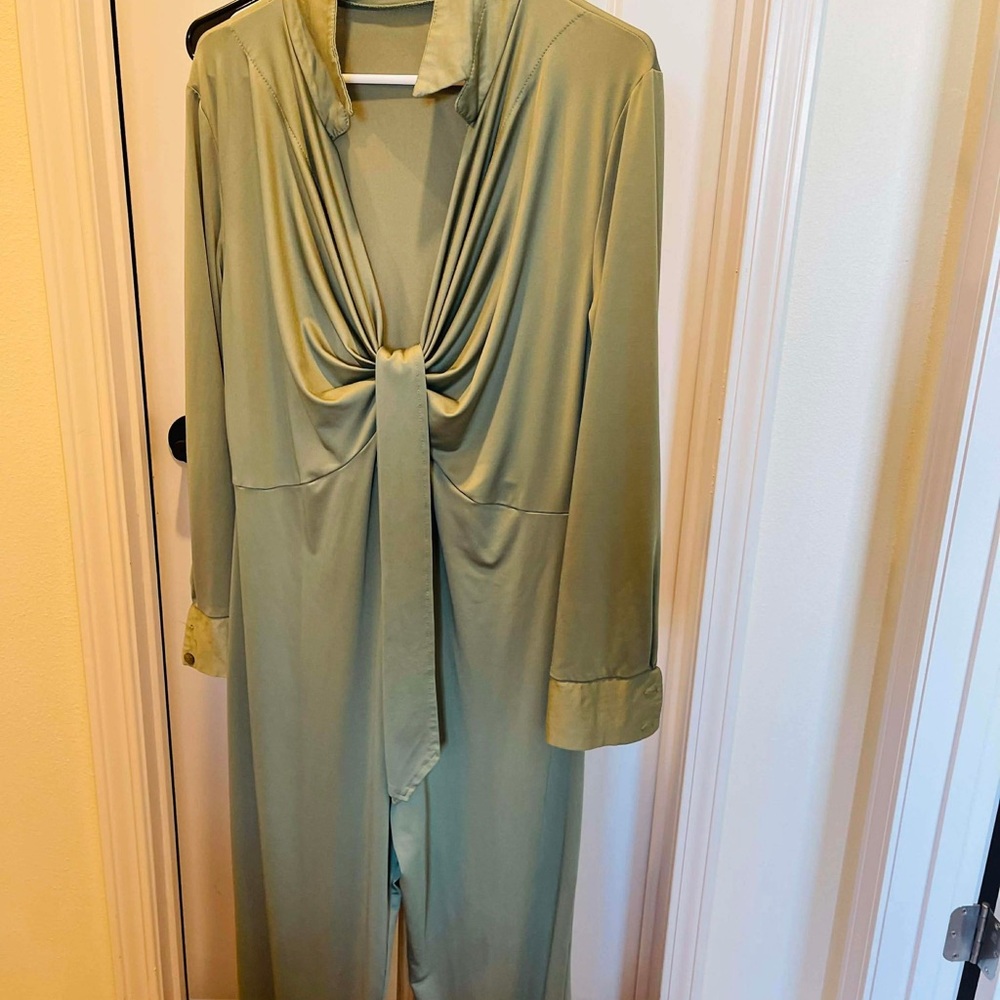 Chic Sage Green Tie-Front Blouse - Picture 3 of 3